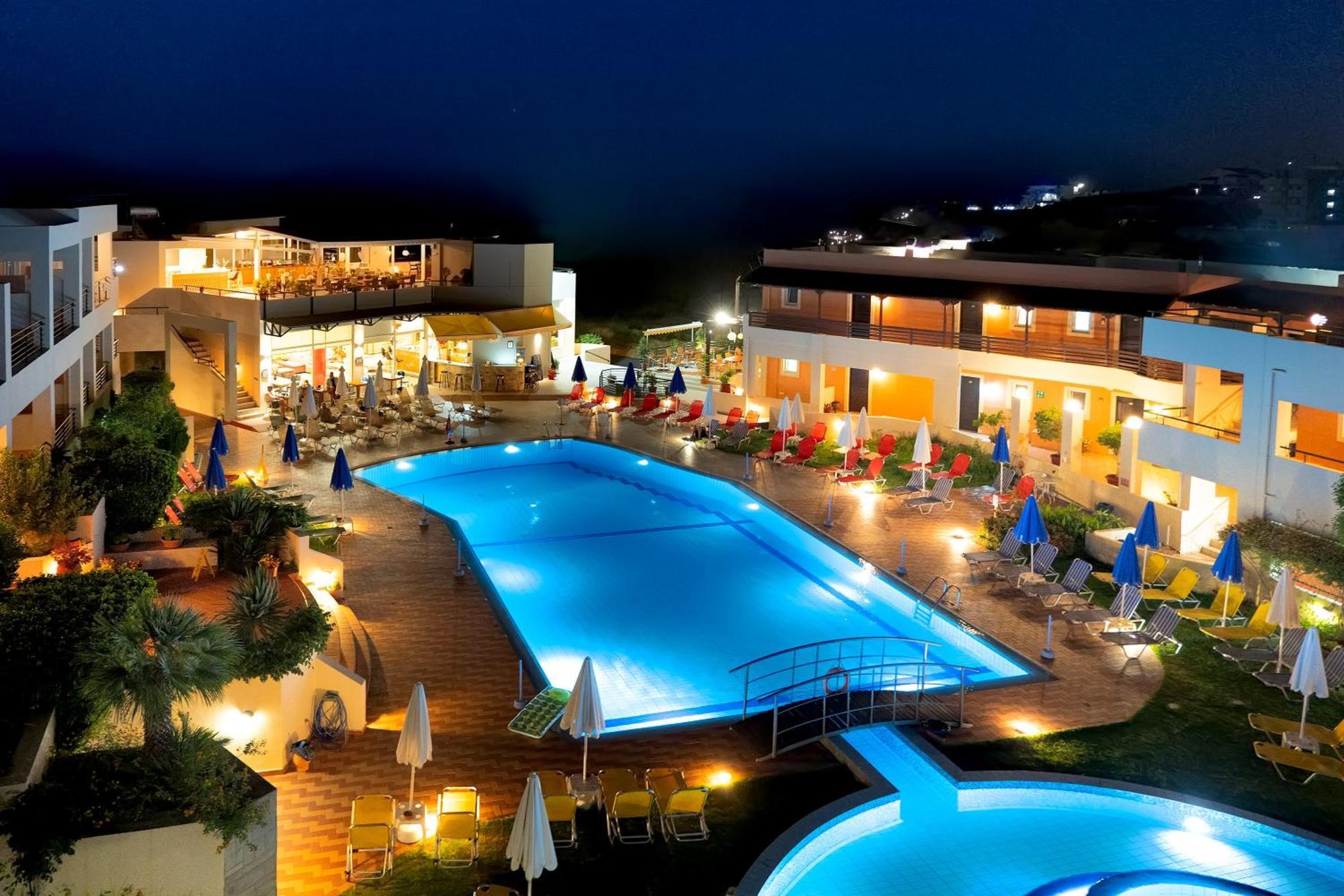 Pegasus Hotel Сталос Екстер'єр фото