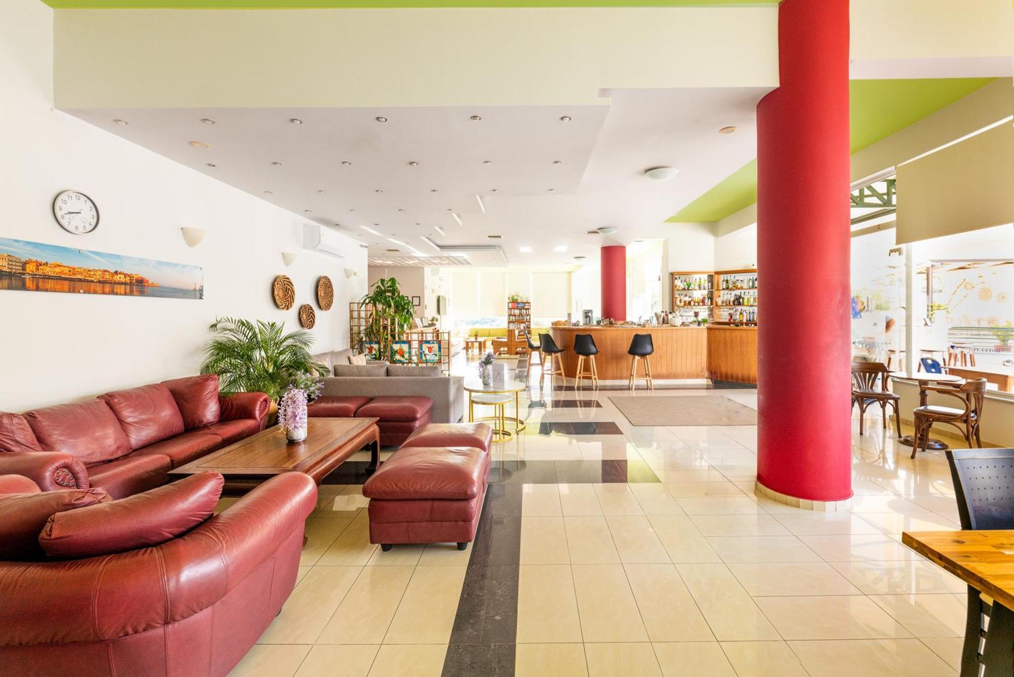 Pegasus Hotel Сталос Екстер'єр фото